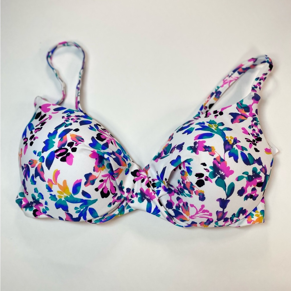 Island Escape
Women's Gemini Floral-Print‎ Push-Up Bikini Top